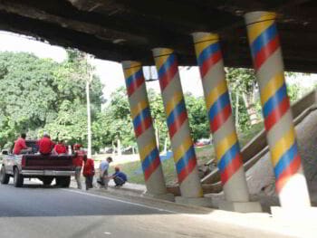 Crisis económica y política del sistema democrático venezolano 2002