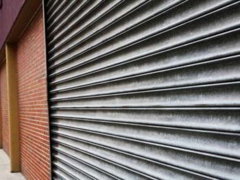 ¿Cuál es la diferencia entre políticas públicas verticales y horizontales?