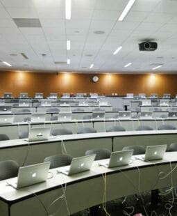 Mejores prácticas de e-learning corporativo en España