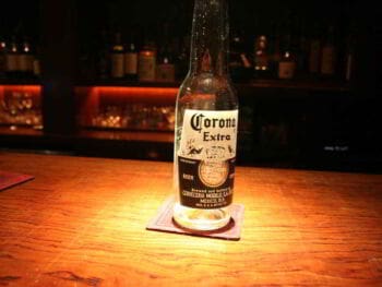 Gestión de empresas tradicionales y nuevas empresas competitivas Gestión de empresas tradicionales y nuevas empresas competitivas