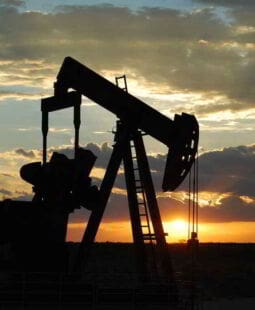 Metodología Six Sigma aplicada en un empresa venezolana. Tiempos operativos de llaves hidráulicas en Akere Energy