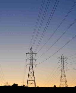 Integración Andina en el sector eléctrico peruano