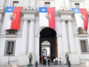 Sinergía y cadenas productivas para el desarrollo de Chile Sinergía y cadenas productivas para el desarrollo de Chile