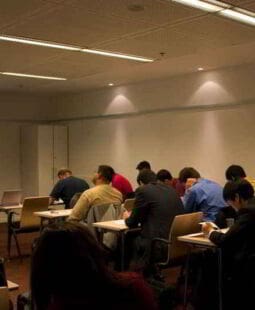 Diseño de un tutorial evaluador de SQL-Server