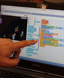 E-learning para los instructores de los joven club de computación Cuba
