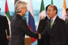 Influencias de la política neoliberal y keynesiana en el gasto público de México Influencias de la política neoliberal y keynesiana en el gasto público de México