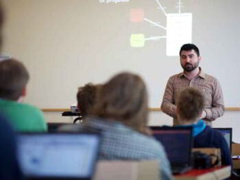 Plan de desarrollo de competencias y capacitación en la organización