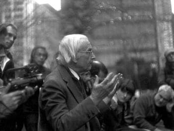 Oratoria, una herramienta indispensable para ser exitoso Oratoria, una herramienta indispensable para ser exitoso