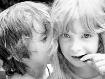 Rumor, desconfianza y psicología social en la empresa Rumor, desconfianza y psicología social en la empresa