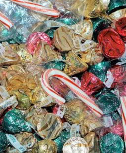 Cálculo y registro del costo estándar en una productora de dulces