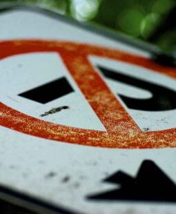 El error de vincular el crédito de proveedores con el crédito a clientes