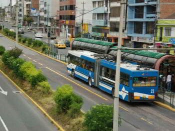 Servicio de transporte en Quito capital del Ecuador