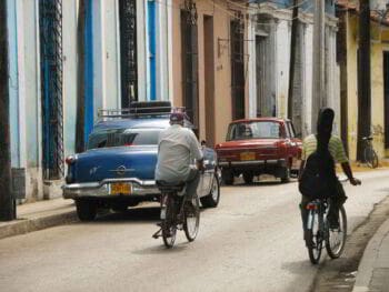 Referencias sobre autopreparación para acciones fiscalizadoras en Cuba