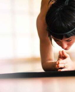 Liberando tu vida y tus emociones con el Yoga