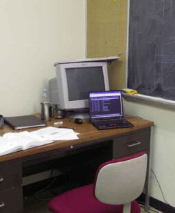 Análisis y diseño de puesto de trabajo para la tesorería de un ente estatal cubano