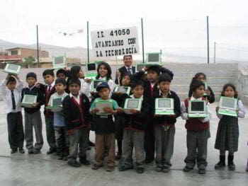 Ciudadanía y civismo en la provincia de Islay en el Perú Ciudadanía y civismo en la provincia de Islay en el Perú