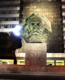 El método de la economía política según Marx
