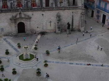 Delitos contra la hacienda pública en el derecho penal cubano Delitos contra la hacienda pública en el derecho penal cubano