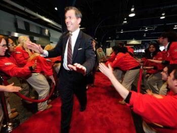 8 tips para vender más mejorando tus destrezas sociales