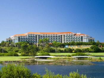 Imagen corporativa de un hotel como variable de compra del turista Imagen corporativa de un hotel como variable de compra del turista