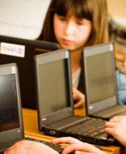 Ventajas y posibilidades de estudiar con Internet