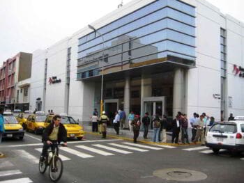 Benchmarking para la competitividad de la banca estatal peruana