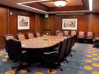 Gerenciamiento corporativo aplicado a los gobiernos locales del Perú Gerenciamiento corporativo aplicado a los gobiernos locales del Perú