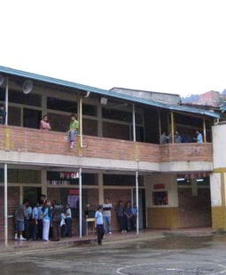 Cinco ideas para mejorar las escuelas en Colombia
