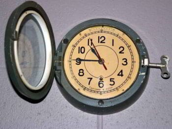 Servicio al cliente. Dos estrategias para gestionar los tiempos del servicio Servicio al cliente. Dos estrategias para gestionar los tiempos del servicio