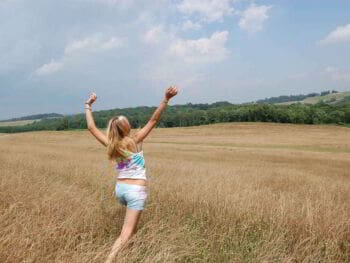 Logra tu felicidad con lo que sabes