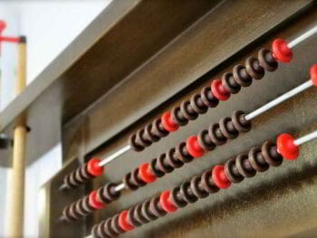 Calculo con instrumentos financieros del riesgo de la inversión