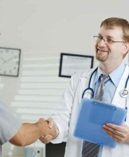 Beneficios laborales en Costa Rica. Empresas locales Vs. Transnacionales