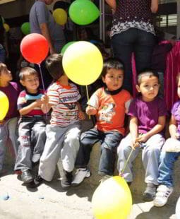 Cómo solucionar la pobreza más allá del crecimiento económico