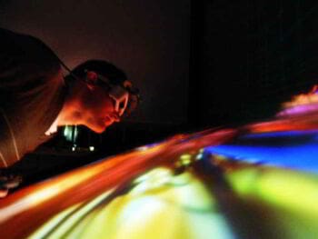 Revolución de la virtualidad como reto del profesional informático Revolución de la virtualidad como reto del profesional informático