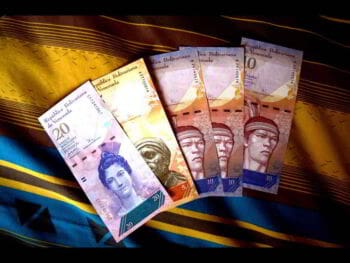¿Por qué la inflación es tan alta en Venezuela?