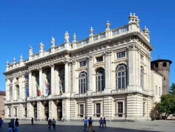 La administración pública y su relación con el Estado