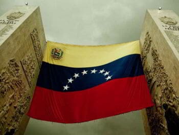 Instrumento normativo sobre el reglamento del interior y debates en Venezuela