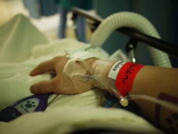 Calidad en el servicio a los usuarios en entidades de salud. Presentación Calidad en el servicio a los usuarios en entidades de salud. Presentación