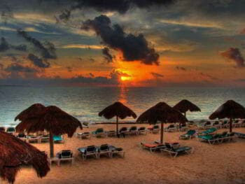 Análisis del sector turismo en Quintana Roo, México. Ensayo