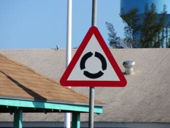 Cómo tomar las decisiones correctas para tu negocio y no quedarte estancado Cómo tomar las decisiones correctas para tu negocio y no quedarte estancado