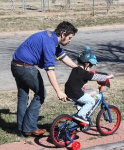 Conocimientos intuitivo, religioso, empírico, filosófico y científico. Definición, características y relevancia