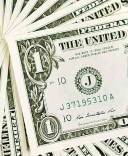 El alza de la tasa de interés en EE.UU (Dic – 2015) y su impacto en el tipo de cambio del dólar en el Perú