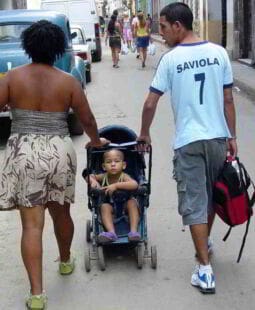 Orientación de familias con ambiente emocional inadecuado en Cuba