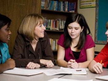 Antecedentes históricos del origen y evolución del Currículum