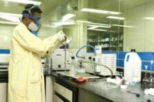 Costos ocultos de la producción biotecnológica y farmacéutica en Cuba