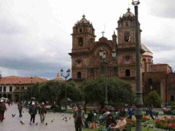 Gestión de calidad para la mejora de los servicios turísticos en Cusco Perú