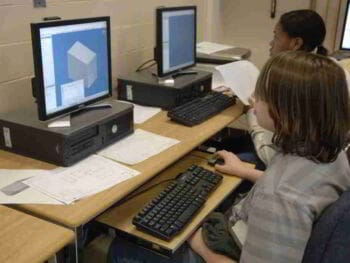 Las nuevas tecnologías y los nuevos paradigmas en Educación