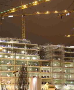 Información tributaria, laboral y contable para la toma de decisiones de una empresa constructora