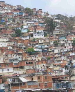 Mala gestión y bancarrota social en Venezuela