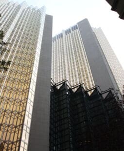 NIIF en el liderazgo y el desempeño organizacional efectivo